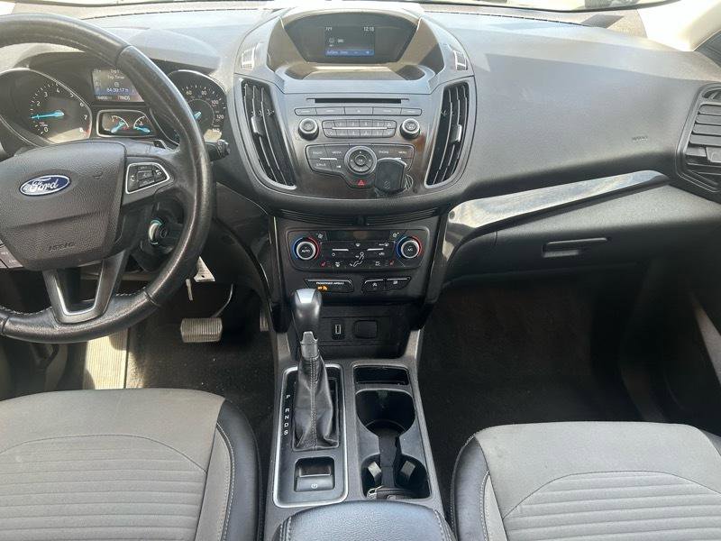 Used 2018 Ford Escape SE w/ SE Sport Appearance Package image 11