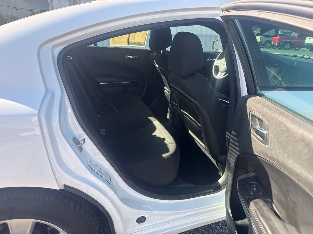 Used 2014 Dodge Charger SXT RWD image 20