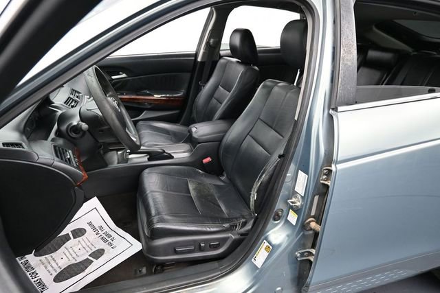 Used 2010 Honda Crosstour EX image 11