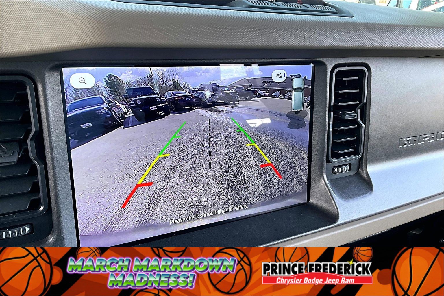 Used 2025 Ford Bronco Big Bend image 18