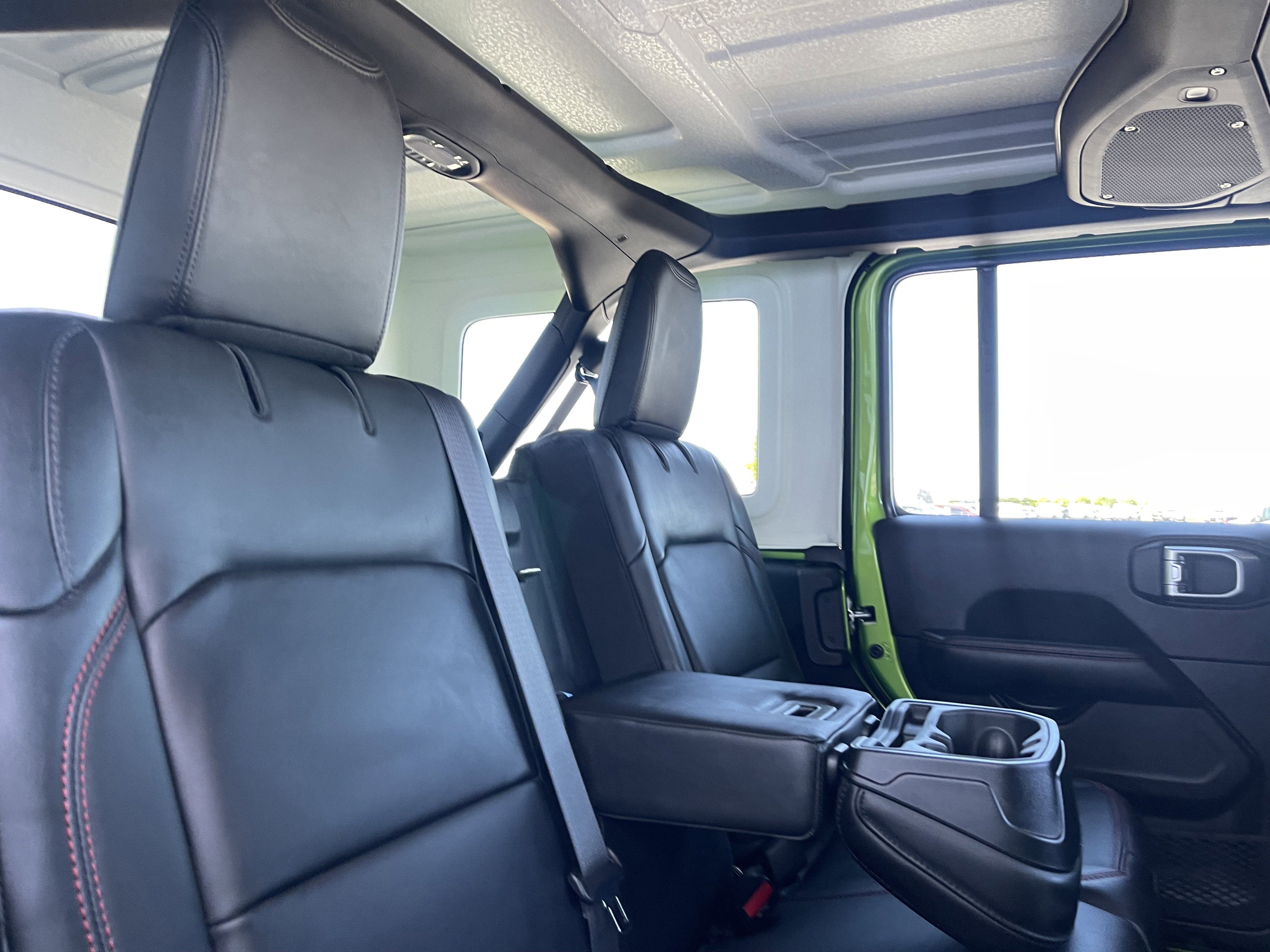 New 2026 Jeep Wrangler Unlimited Rubicon AWD/4WD image 29