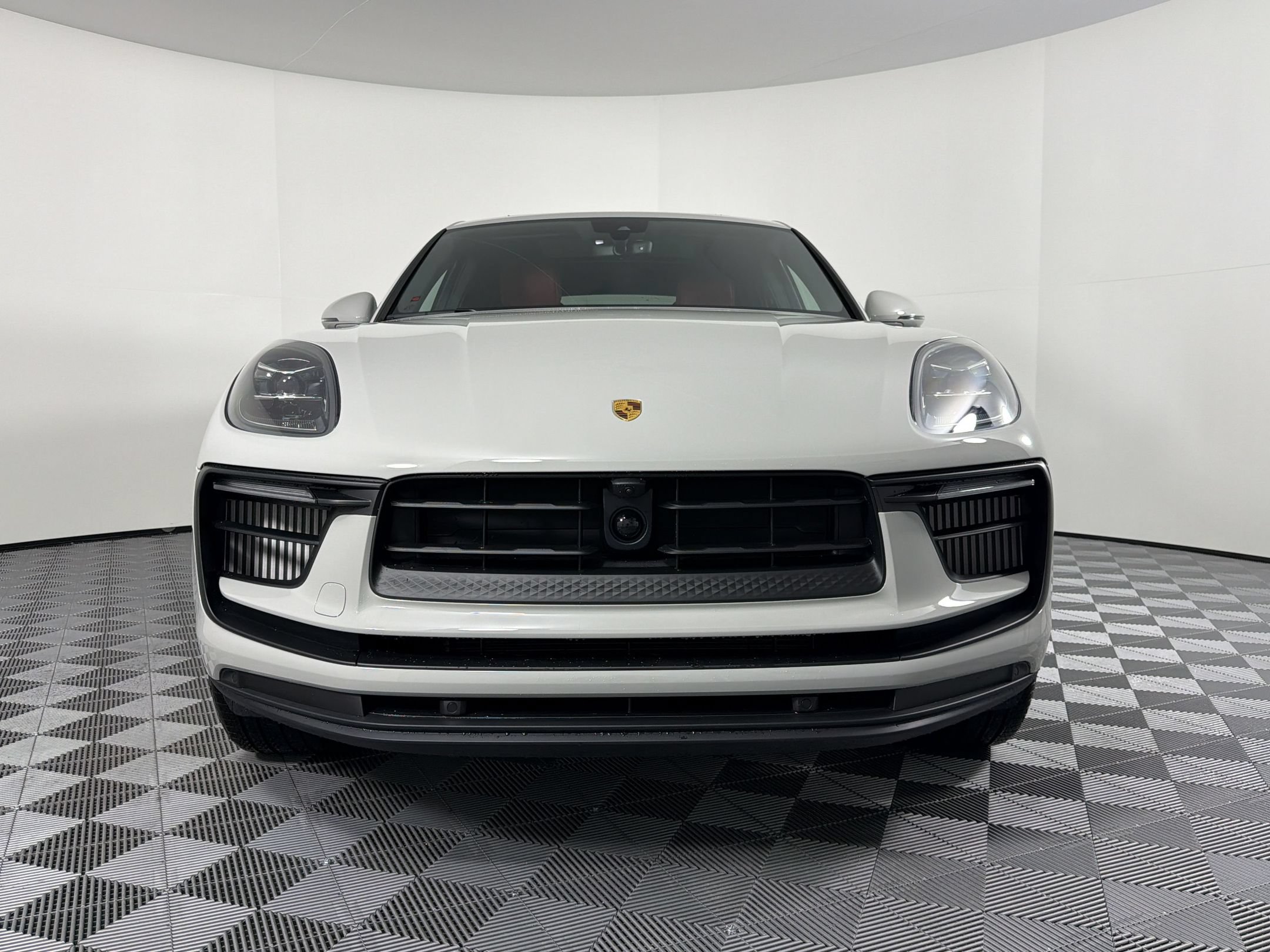 New 2026 Porsche Macan S AWD/4WD image 13