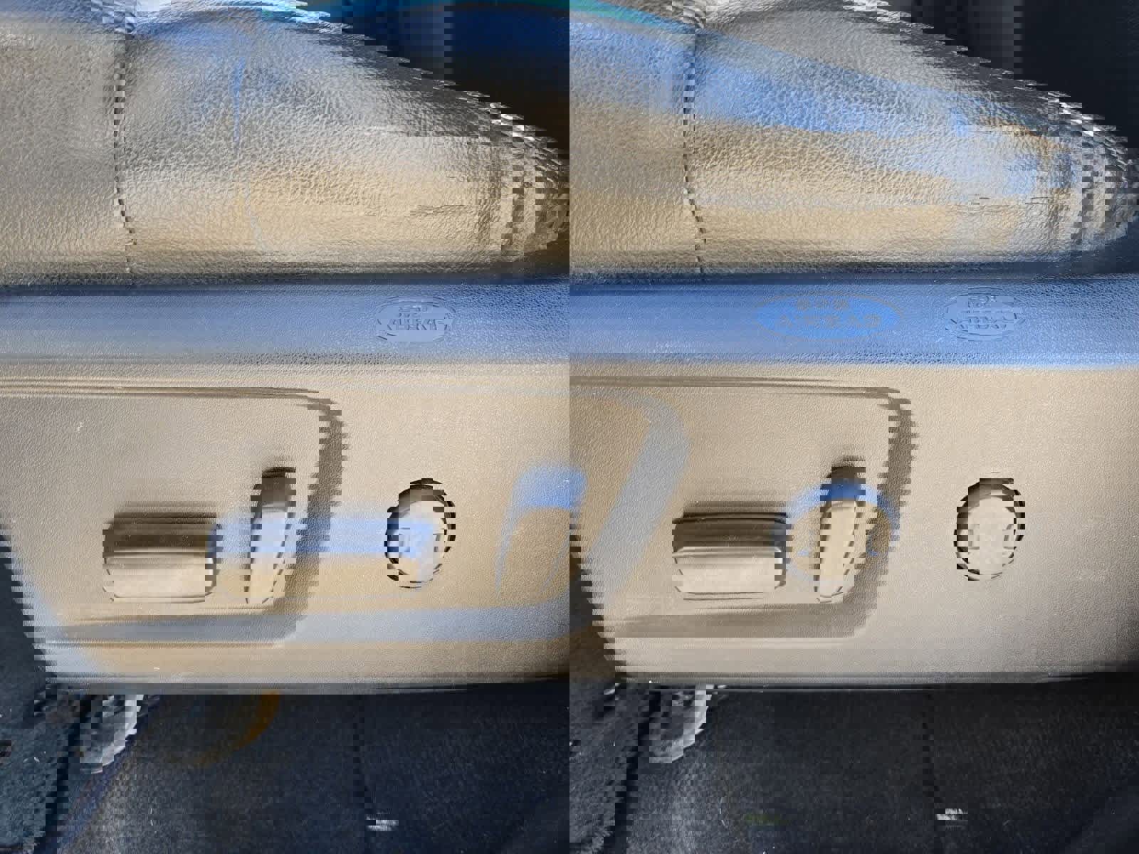 Used 2016 Toyota Tundra SR5 image 17