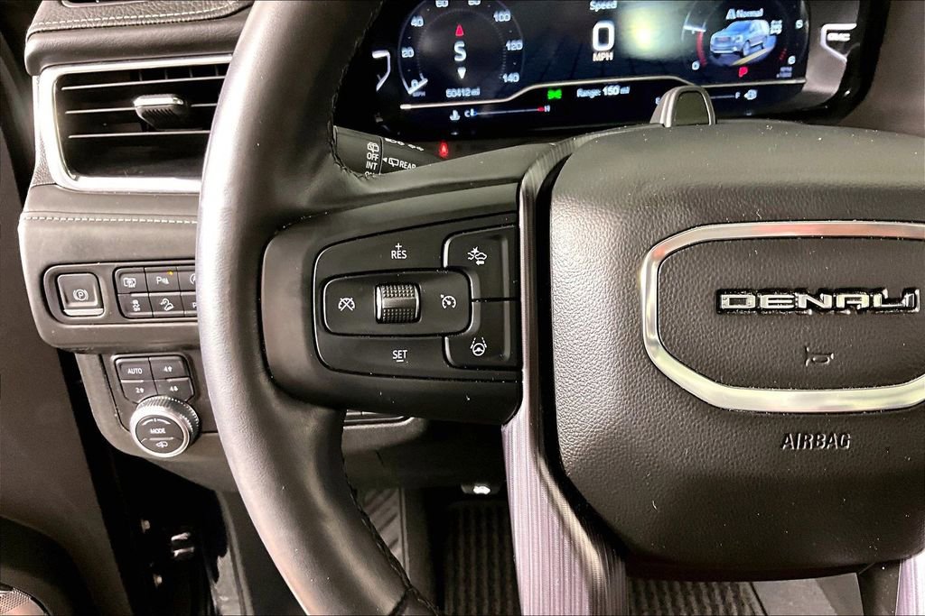 Used 2023 GMC Yukon Denali Ultimate AWD/4WD image 9