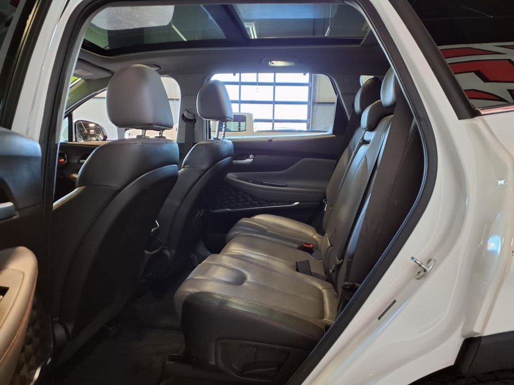 Used 2019 Hyundai Santa Fe Limited image 15