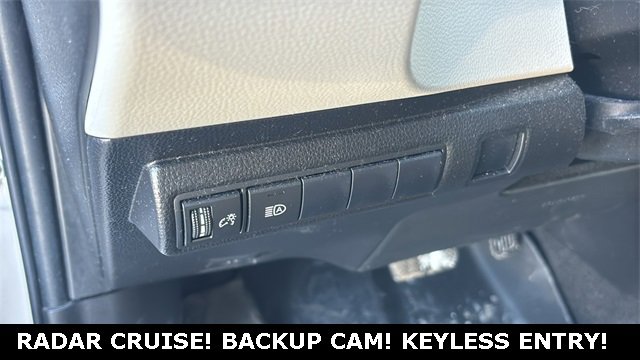 Used 2021 Toyota Corolla LE w/ Carpet Mat Package (TMS) image 8