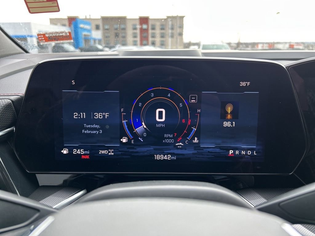 Used 2025 Chevrolet Suburban RST w/ Comfort Package AWD/4WD image 26