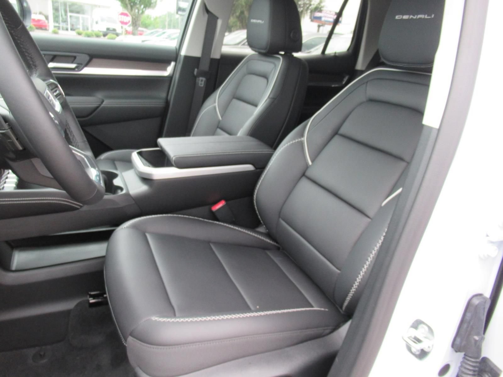 New 2027 GMC Terrain Denali AWD/4WD image 19