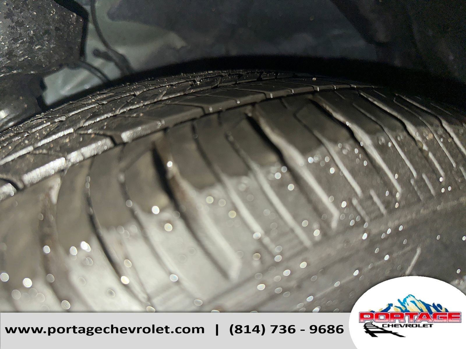 Used 2025 Toyota Corolla LE w/ LE Premium Package image 31