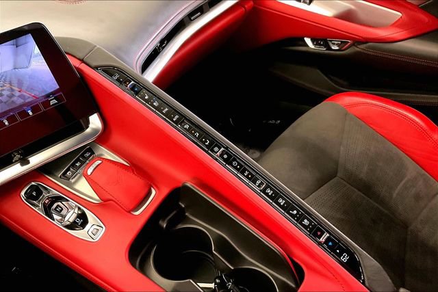 Used 2023 Chevrolet Corvette Stingray Premium Cpe w/ Battery Protection Package RWD image 30