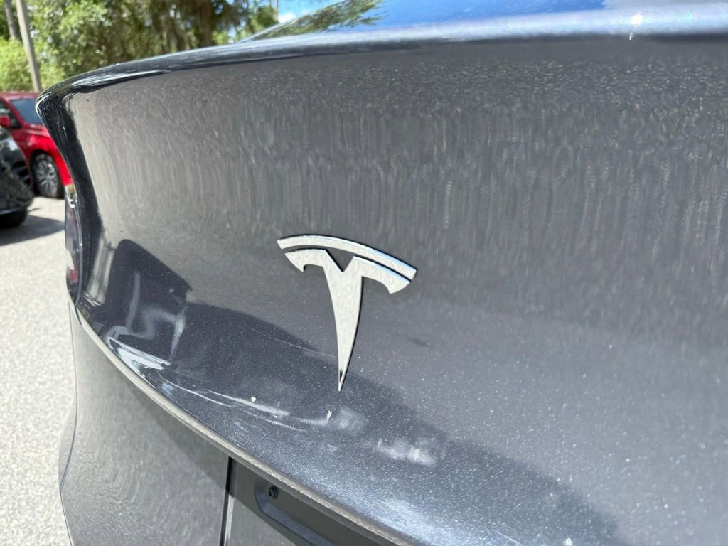 Used 2023 Tesla Model Y Long Range AWD/4WD image 12