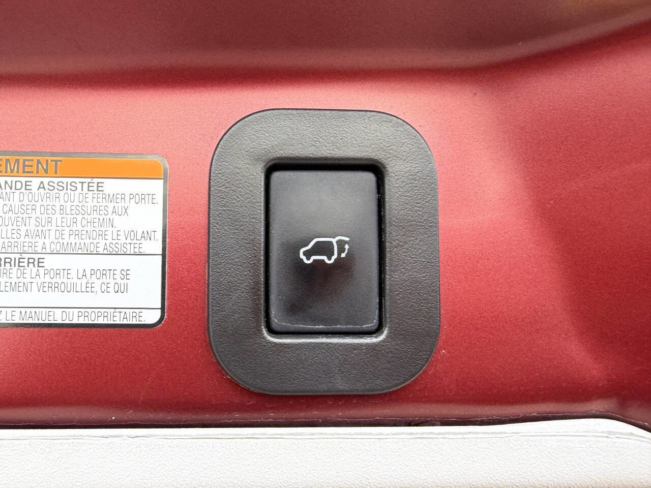 Used 2020 Toyota Sienna SE FWD image 29