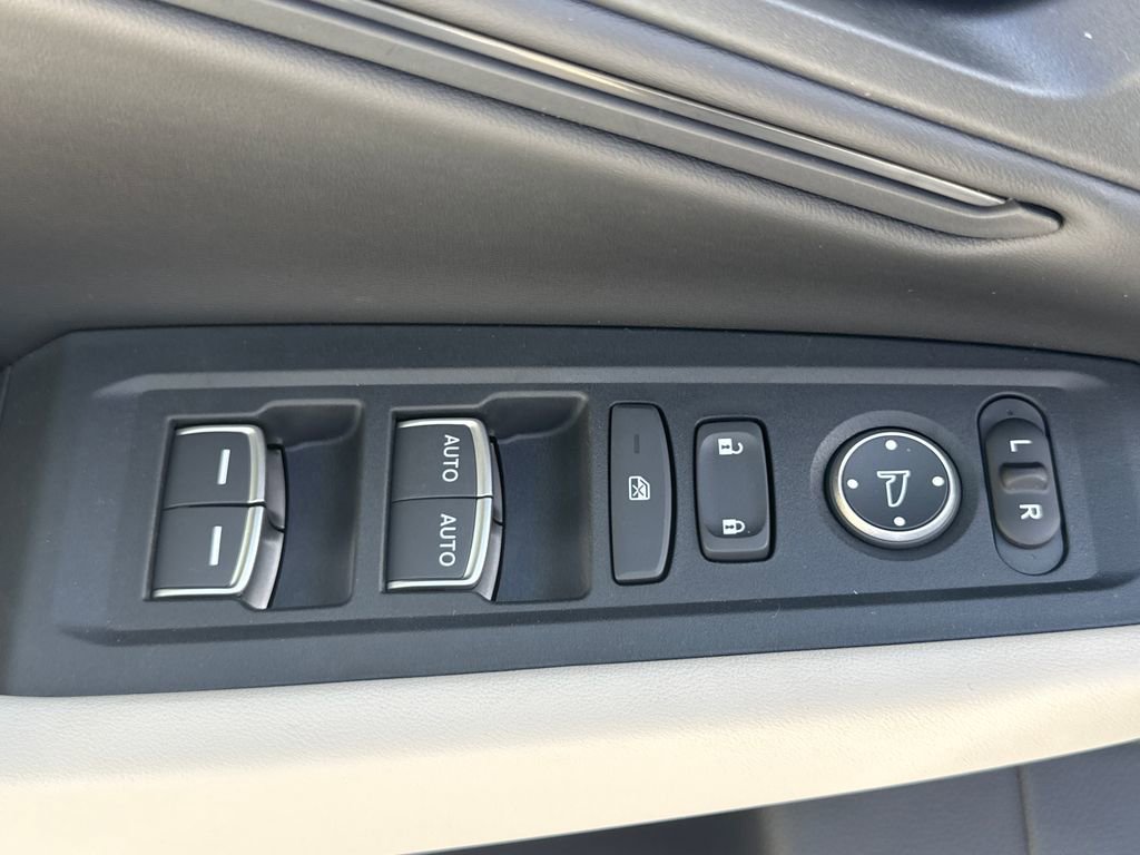 New 2026 Honda Accord SE image 15
