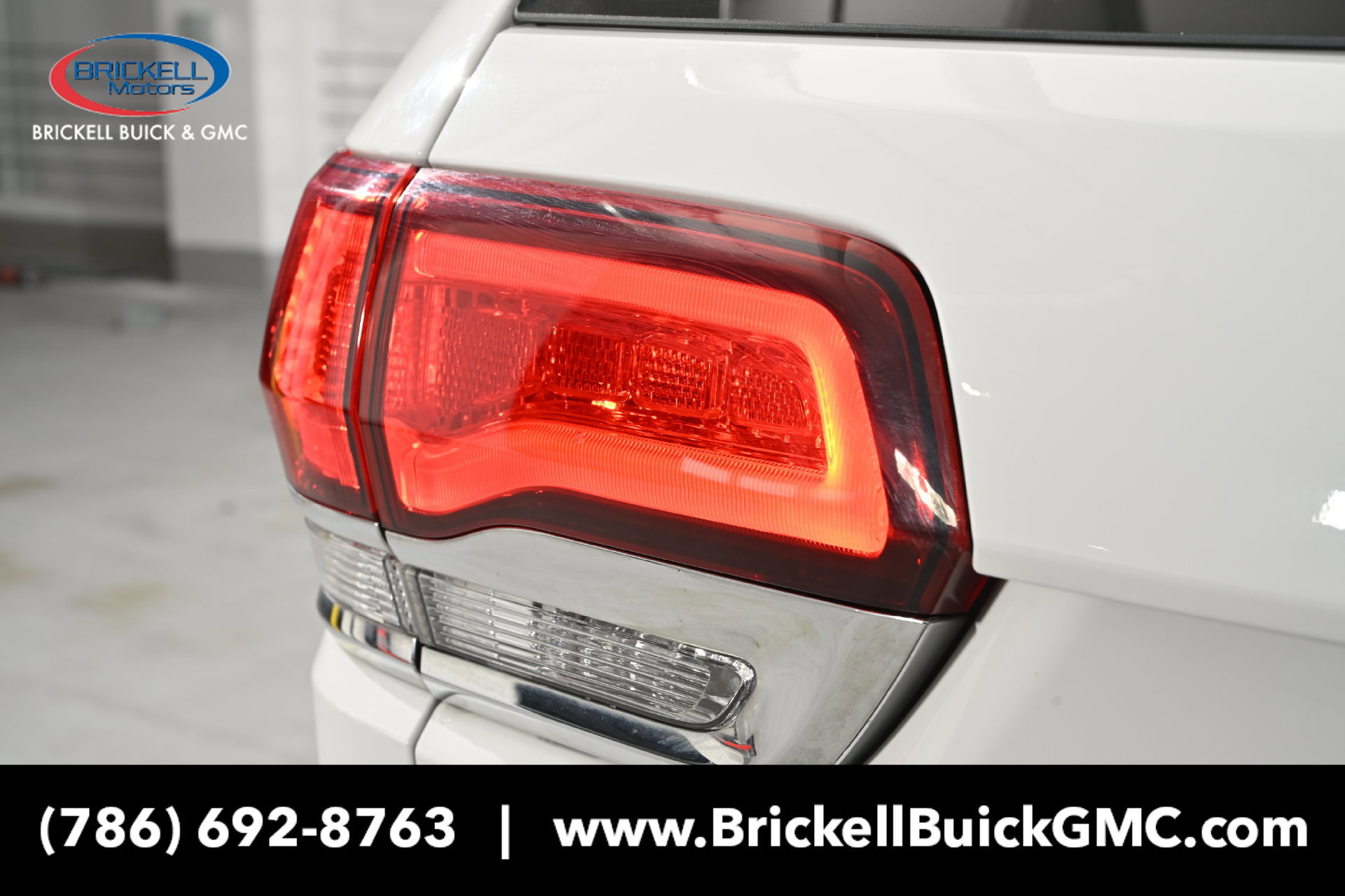 Used 2022 Jeep Grand Cherokee Laredo X AWD/4WD image 10