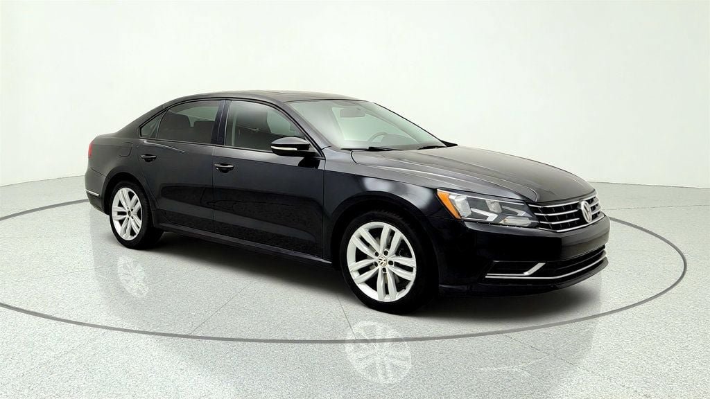 Used 2019 Volkswagen Passat 2.0T Wolfsburg w/ Wheels & Sunroof Package FWD image 3