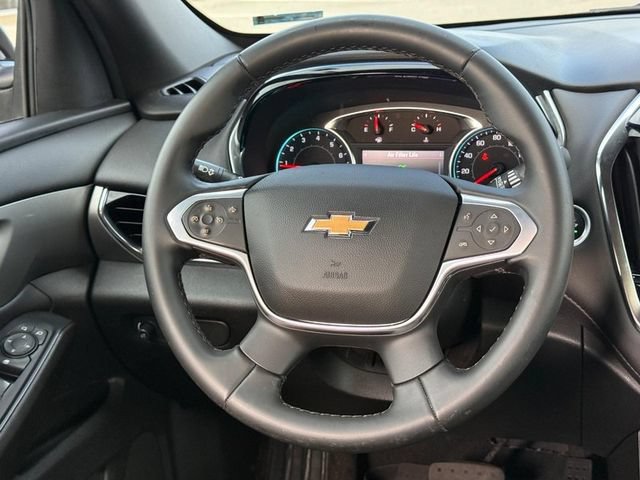 Used 2023 Chevrolet Traverse LT FWD image 13