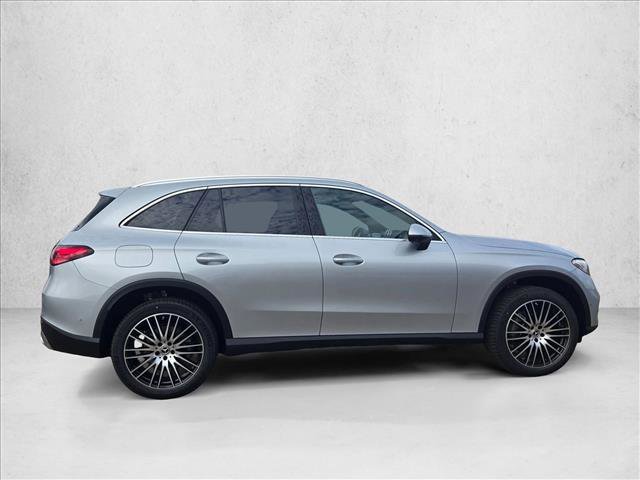 New 2026 Mercedes-Benz GLC 300 image 4
