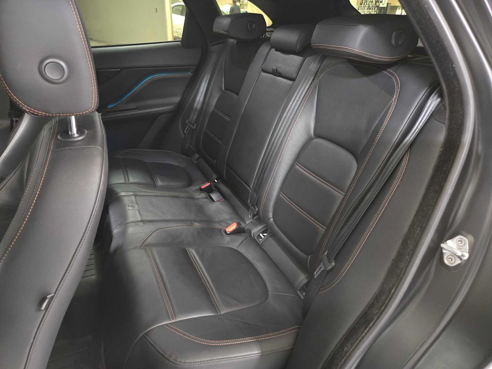 Used 2017 Jaguar F-PACE Prestige AWD/4WD image 17