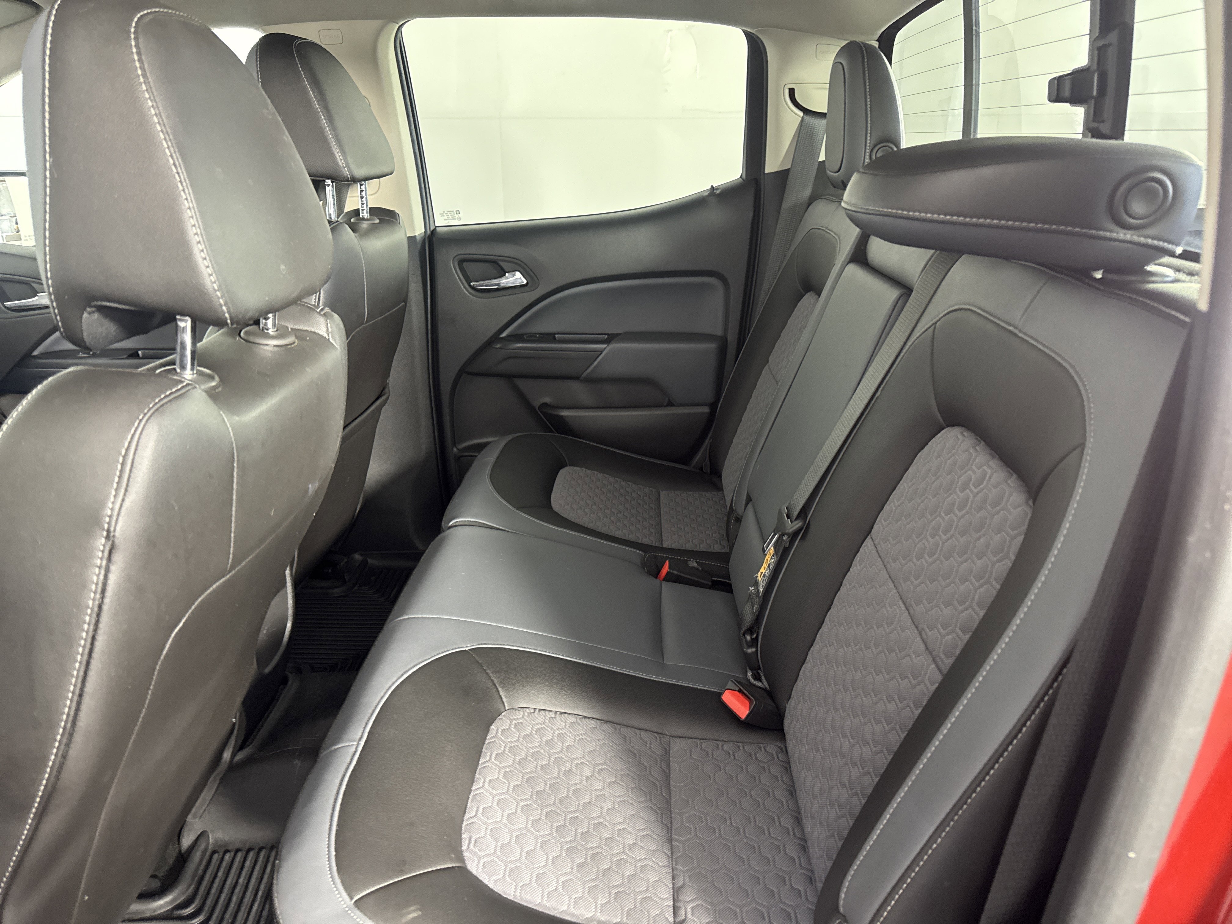 Used 2016 Chevrolet Colorado Z71 image 18