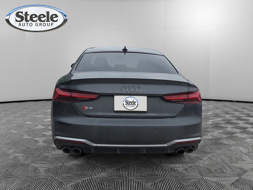 Used 2022 Audi S5 Premium w/ Convenience Package image 4
