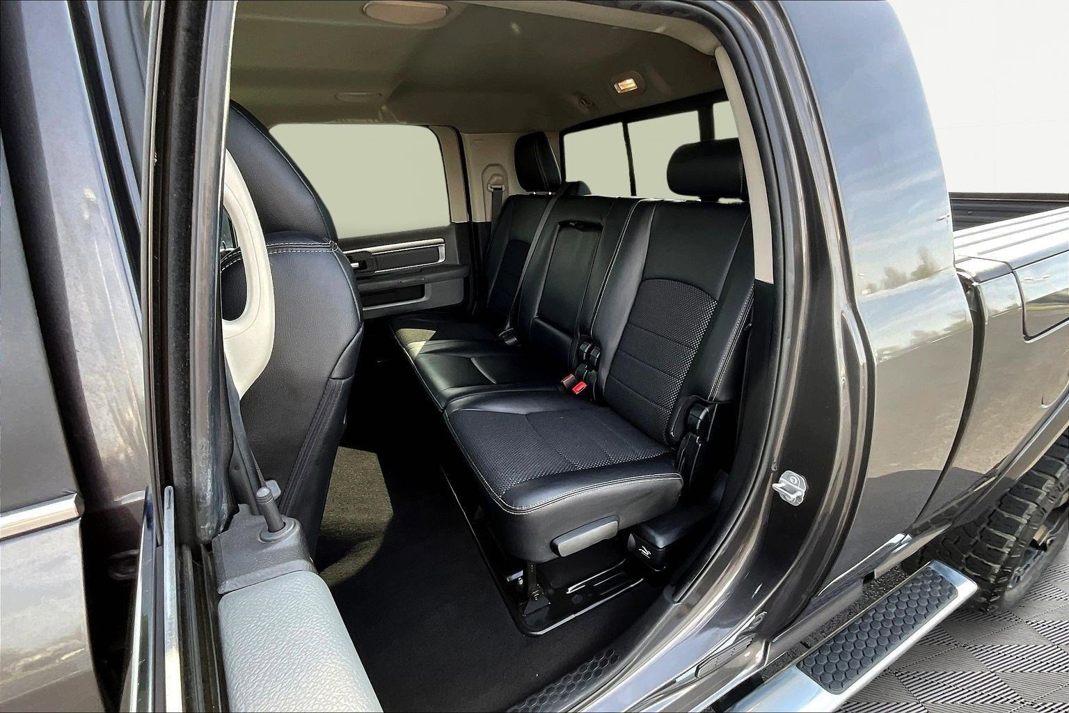 Used 2018 RAM 2500 Lone Star image 23