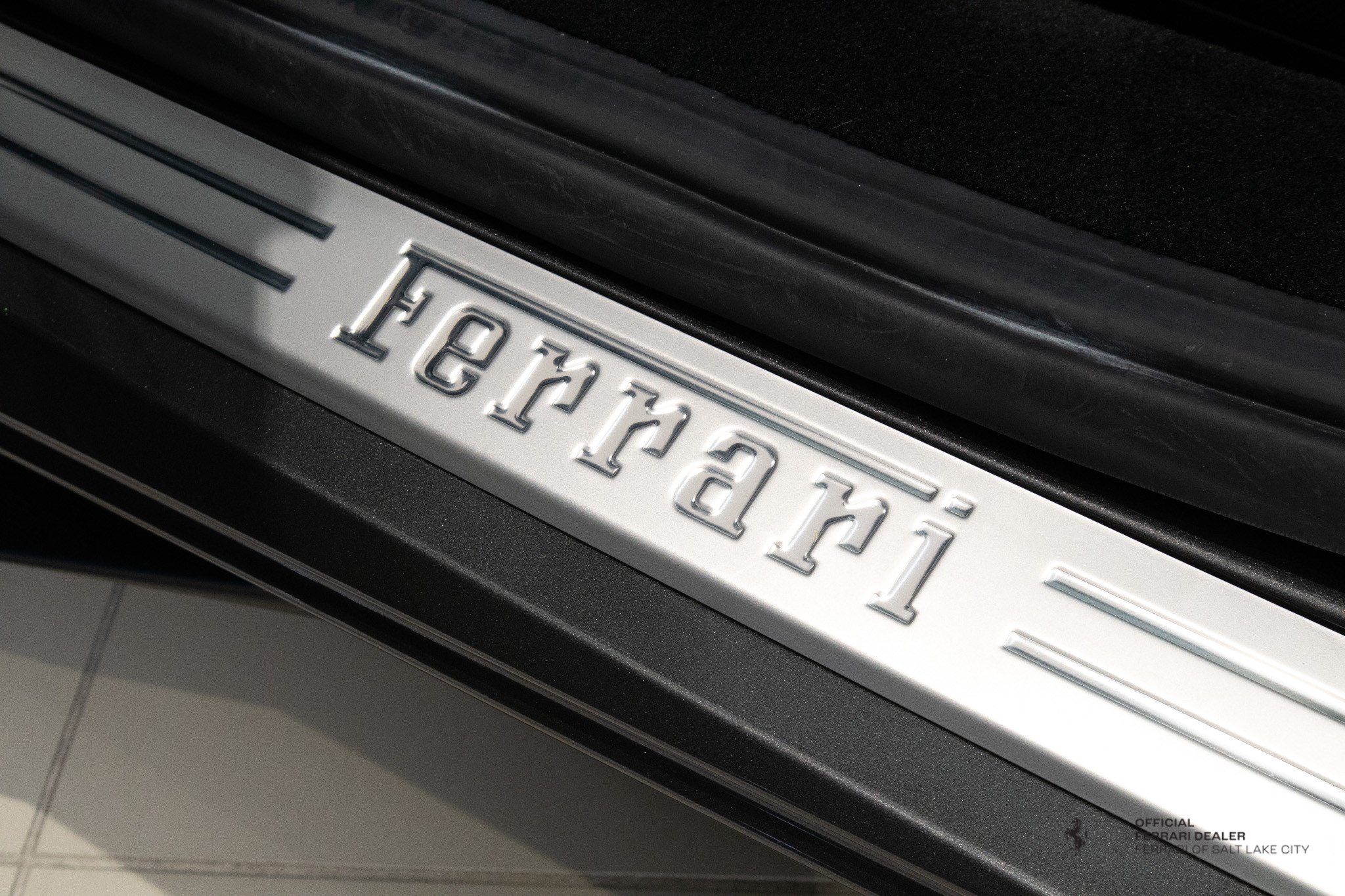 Used 2022 Ferrari F8 Tributo RWD image 16