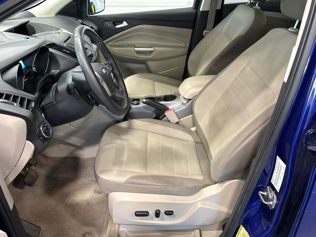 Used 2016 Ford Escape SE FWD image 6