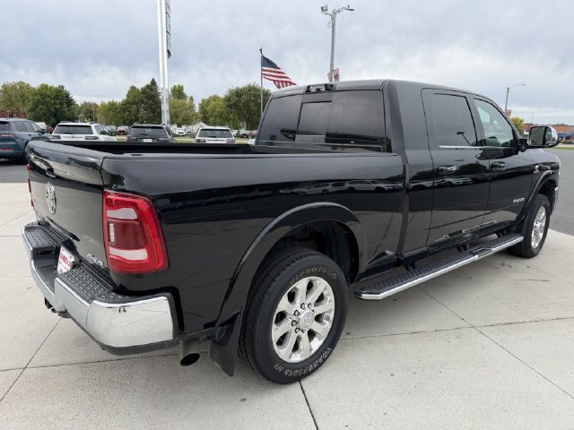 Used 2022 RAM 3500 Laramie AWD/4WD image 8