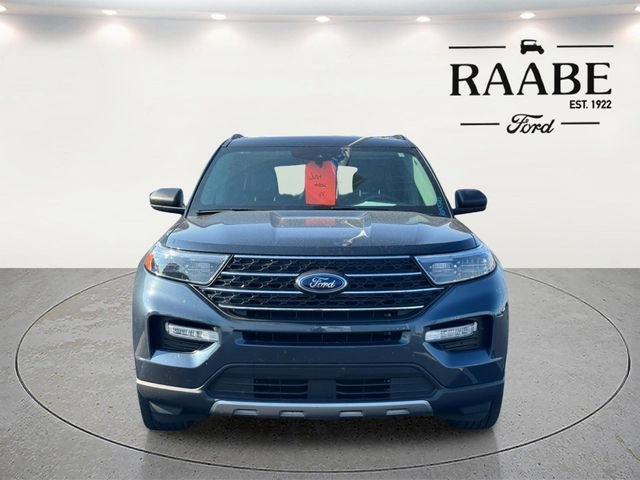 Used 2024 Ford Explorer XLT w/ Equipment Group 202A AWD/4WD image 6