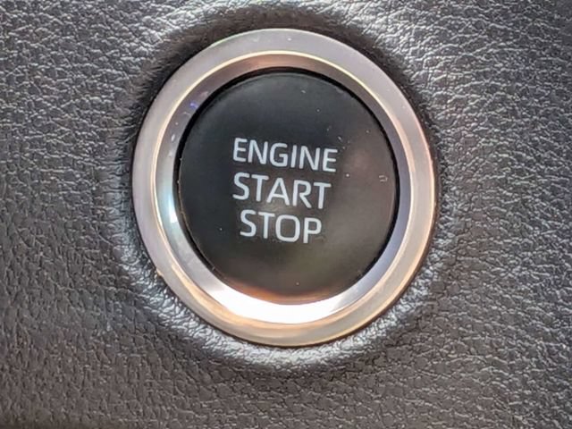 Used 2024 Toyota Tundra SR AWD/4WD image 36