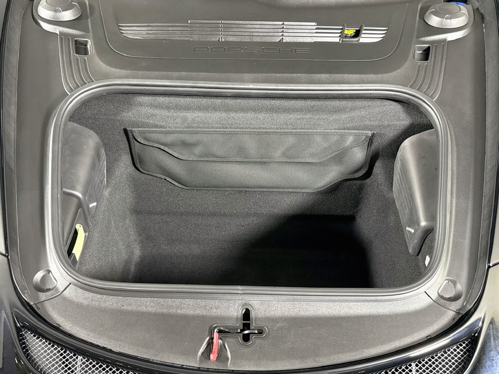 Certified 2019 Porsche 911 Speedster RWD image 24