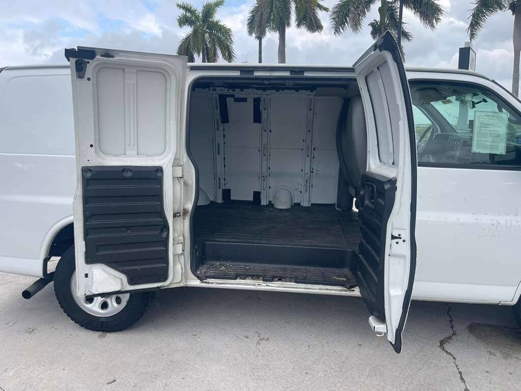 Used 2013 Chevrolet Express 1500 image 11