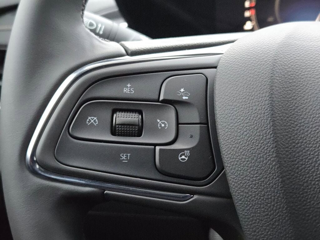 New 2025 Buick Envista Avenir image 33