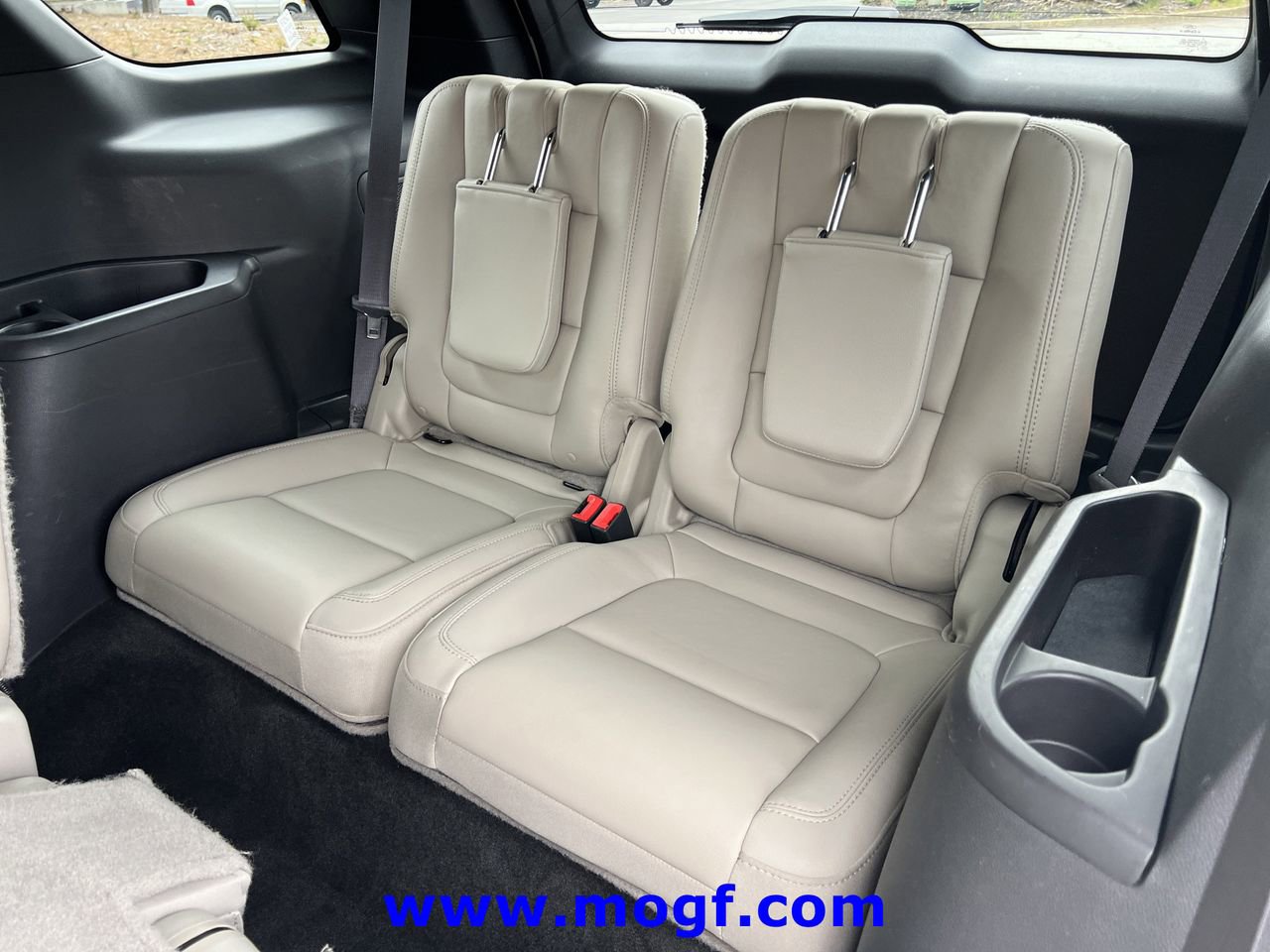 Used 2015 Ford Explorer Limited w/ Equipment Group 301A FWD image 25