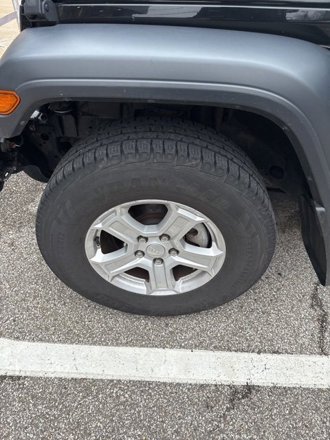 Used 2018 Jeep Wrangler Unlimited Sport S image 8