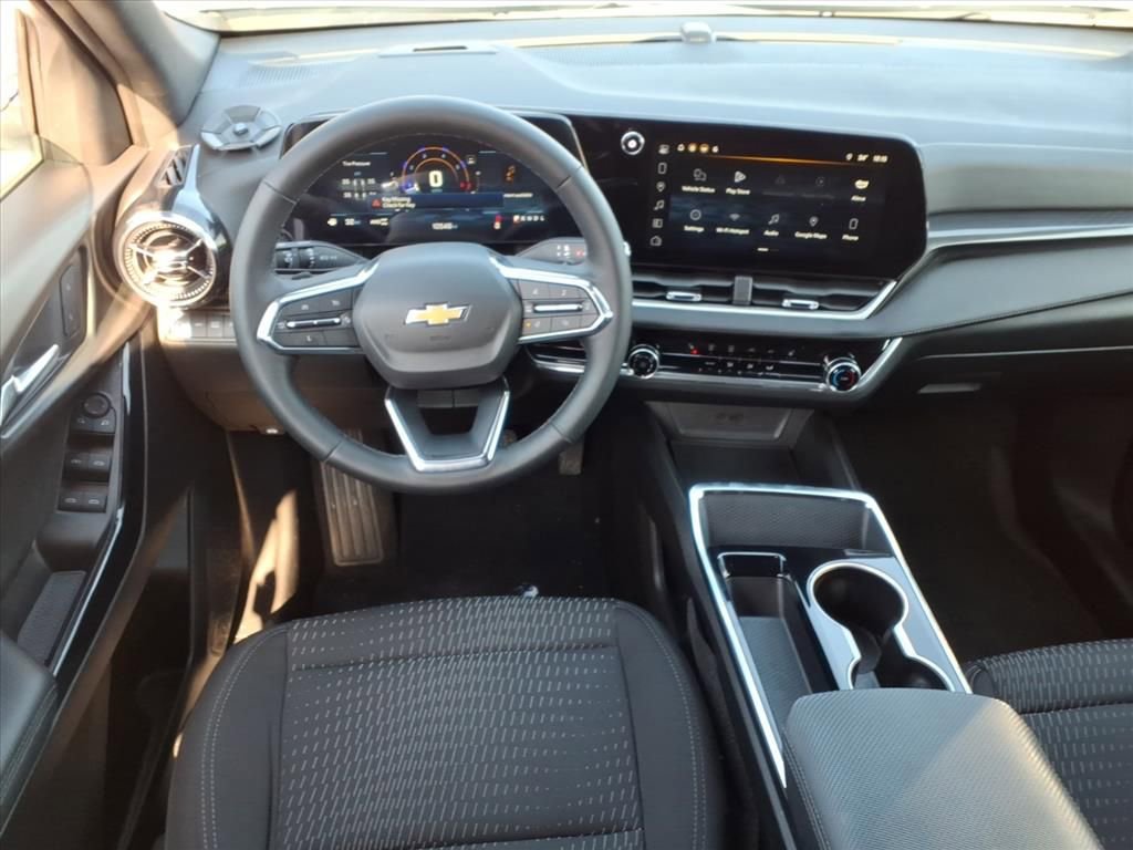 Used 2025 Chevrolet Equinox LT image 21