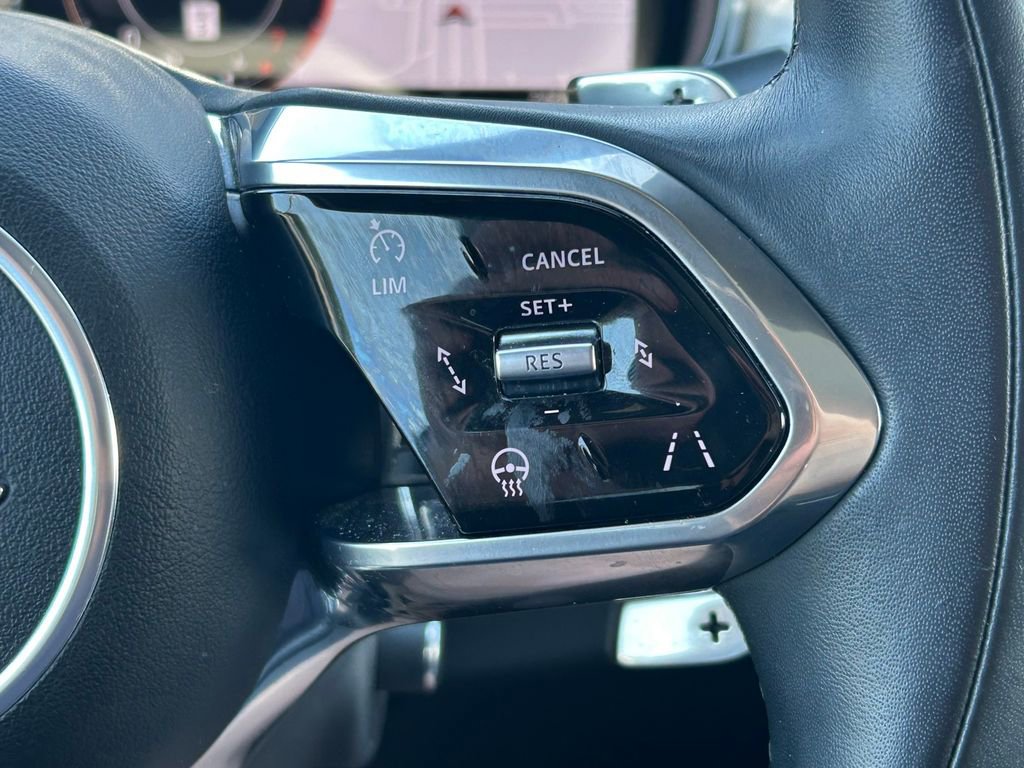 Used 2024 Jaguar F-PACE R-Dynamic S image 42