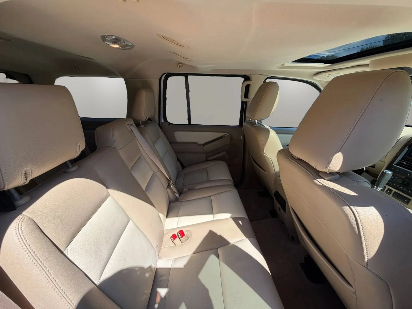Used 2009 Ford Explorer Limited RWD image 25