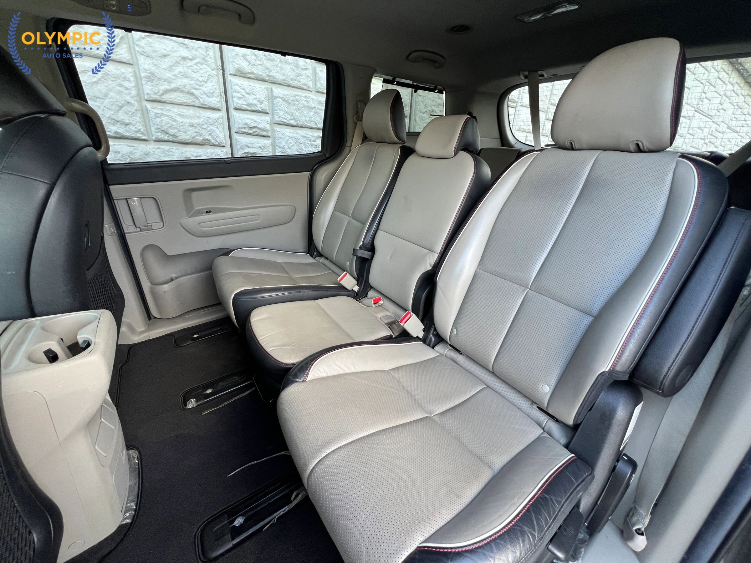 Used 2021 Kia Sedona EX image 42