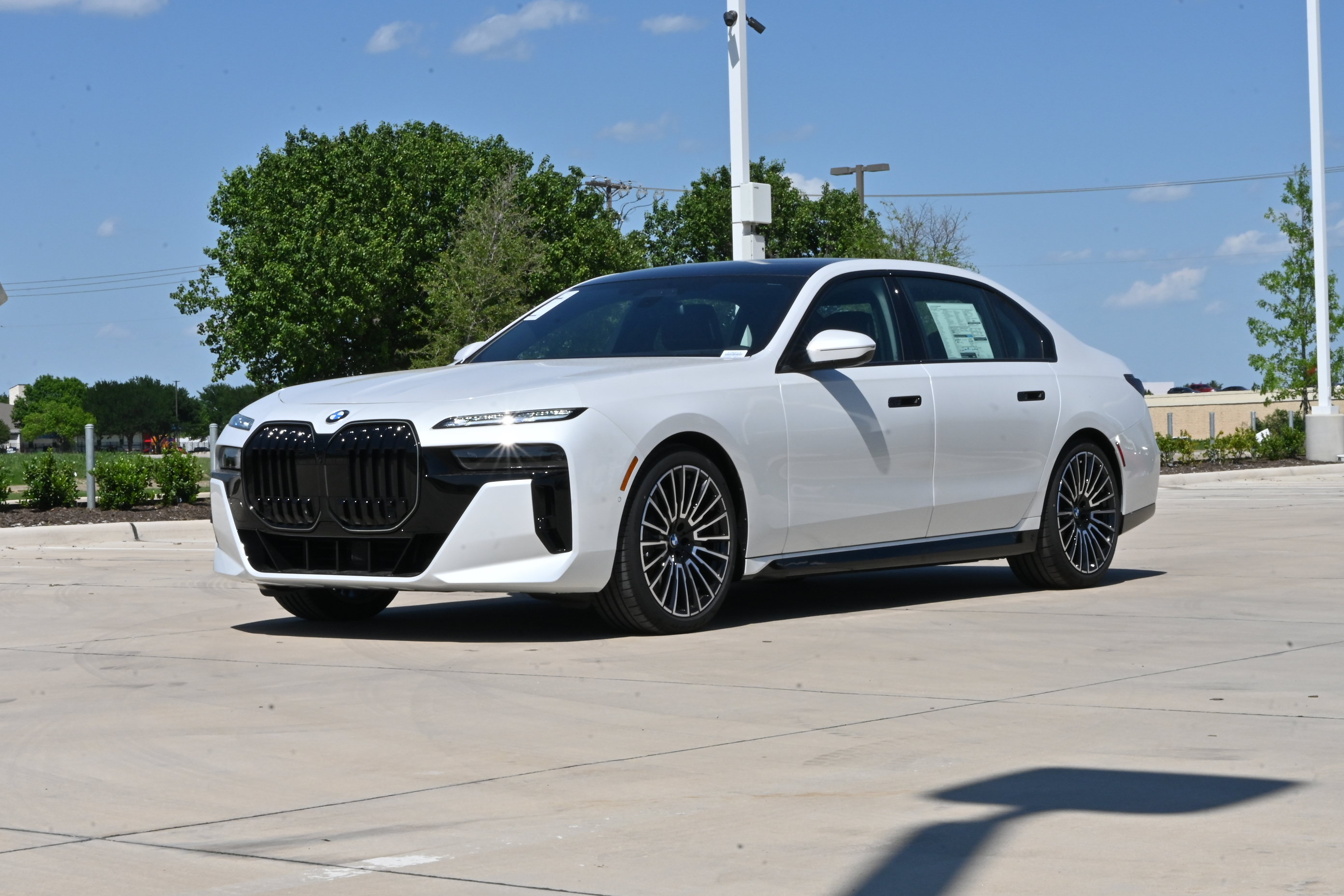 New 2026 BMW 740i xDrive w/ Executive Package AWD/4WD image 3