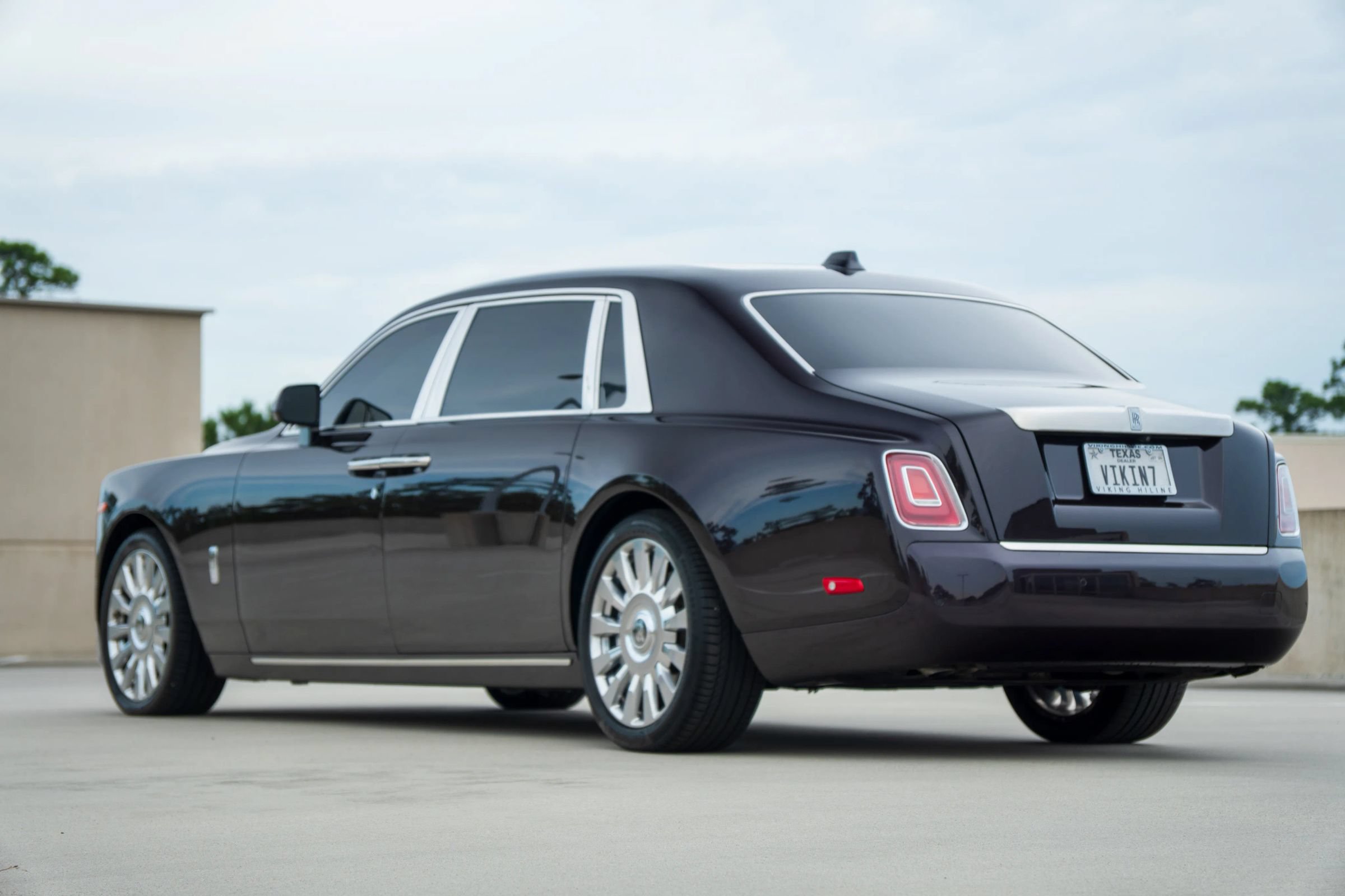 Used 2018 Rolls-Royce Phantom Extended Wheelbase RWD image 15