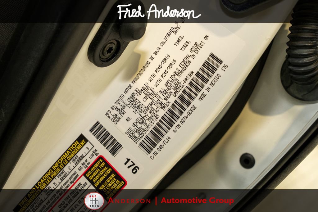 Used 2021 Toyota Tacoma SR5 RWD image 18