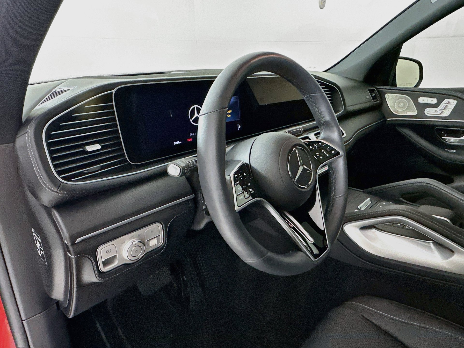 Certified 2025 Mercedes-Benz GLE 350 4MATIC image 10