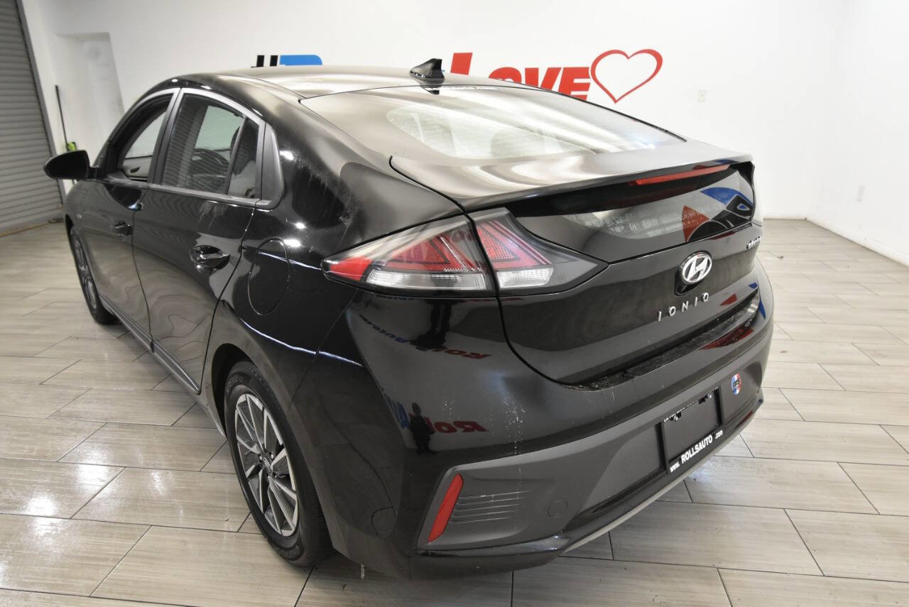Used 2020 Hyundai Ioniq SE image 3