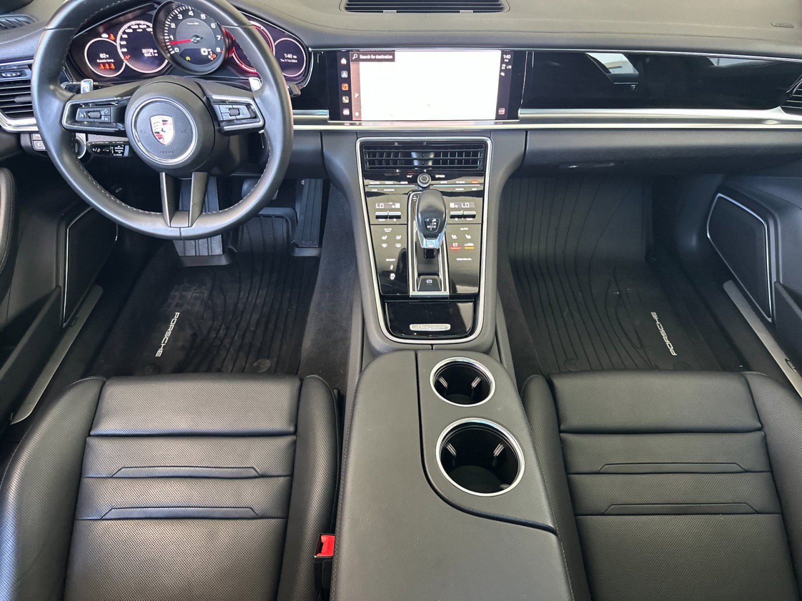 Used 2023 Porsche Panamera image 6