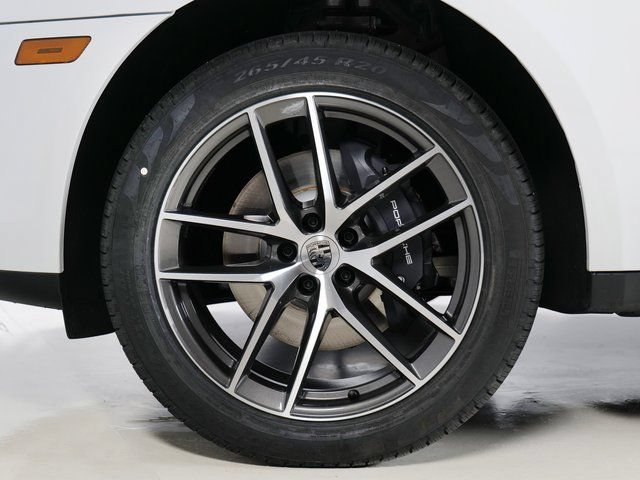 Certified 2026 Porsche Macan AWD/4WD image 35
