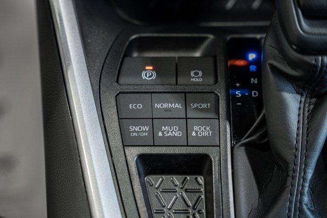 New 2025 Toyota RAV4 XLE image 15