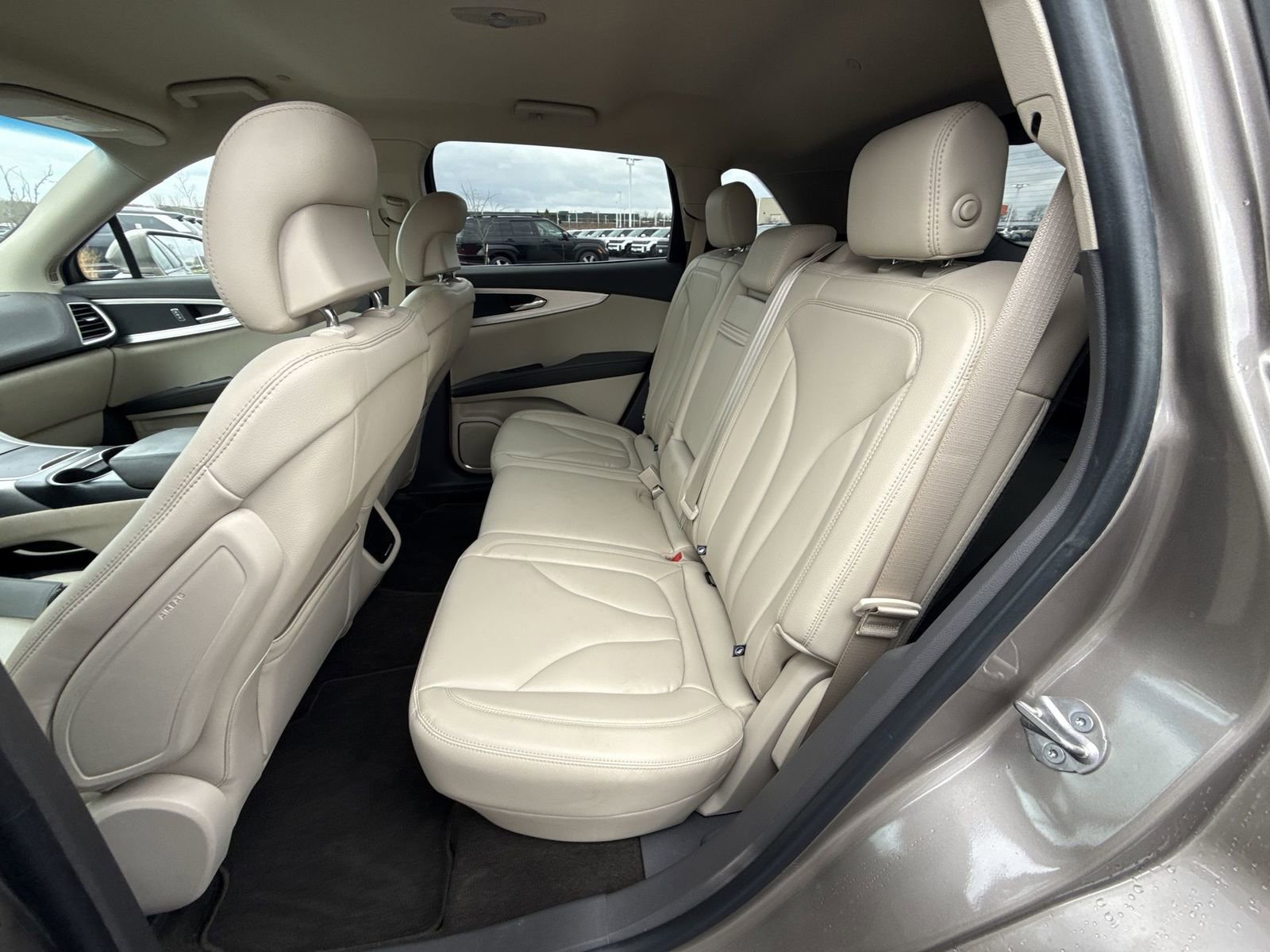 Used 2019 Lincoln Nautilus FWD image 21
