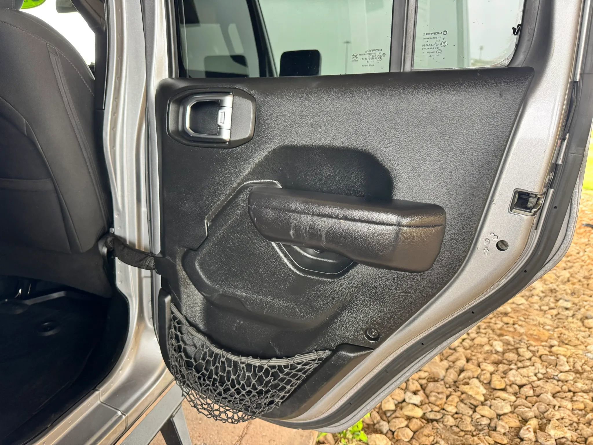 Used 2018 Jeep Wrangler Unlimited Sport S AWD/4WD image 24