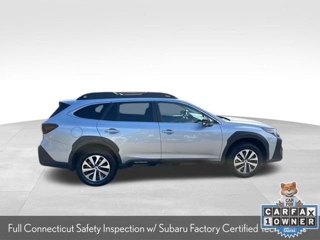 Certified 2025 Subaru Outback Premium AWD/4WD image 9